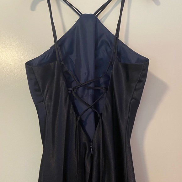 Evening dress - Picture 3 of 4